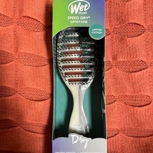 Wet Brush